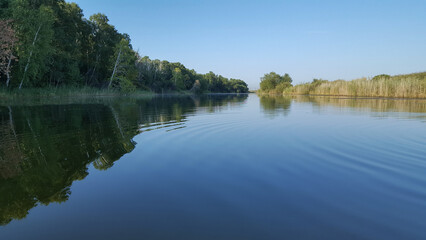 Obraz premium beautiful landscape with a view of the lake