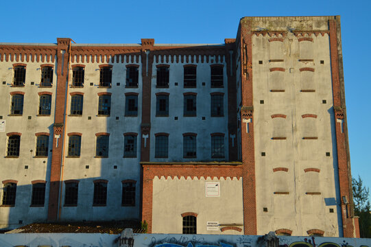 old factory ruin in the middle of Elmshorn