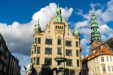 Naklejka premium Copenhagen, famous for its historical buildings. Images of various squares and historical buildings of the city. Denmark
