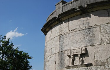 Mausoleo di Ennio Marso a Sepino (CB, Italia) - 
Mauseolum of Ennius Marsus in Saepinum (Italy) 