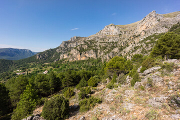 Fototapeta na wymiar Loma del Calar de Cobo y Puntal de Misa, 1796 metros, Parque Natural de las Sierras de Cazorla, Segura y Las Villas , provincia de Jaén, Spain