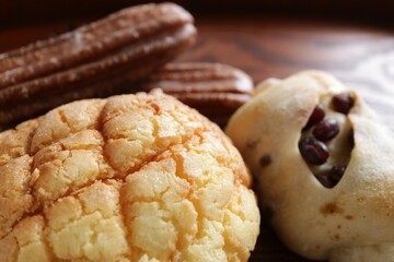 different types of bread