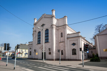 Synagogue in Piotrków Trybunalski, Lodz Voivodeship, Poland - obrazy, fototapety, plakaty