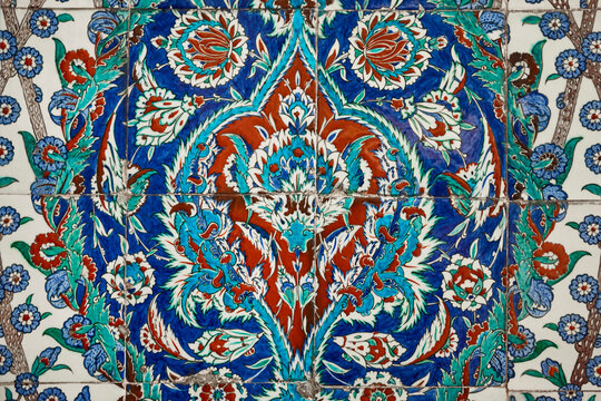 Iznik Tiles Detail In Topkapi Palace. Ornate Floral Design. Turkey