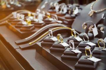jewelry diamond rings show in luxury retail store window display showcase