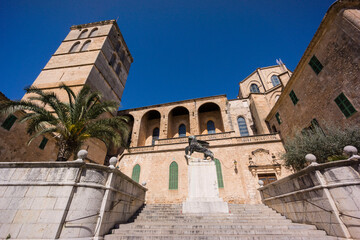 Fototapeta na wymiar iglesia parroquial de Santa María de Sineu, documentada en el año 1248, templo de estilo gótico, Mallorca, balearic islands, spain, europe
