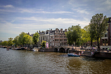 Fototapeta na wymiar amstel river amsterdam 