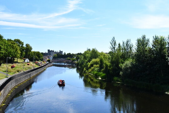 boat on the river, Kilkenny Castle, Kilkenny, Ireland,