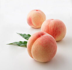 桃　　スタジオ撮影　　イメージ