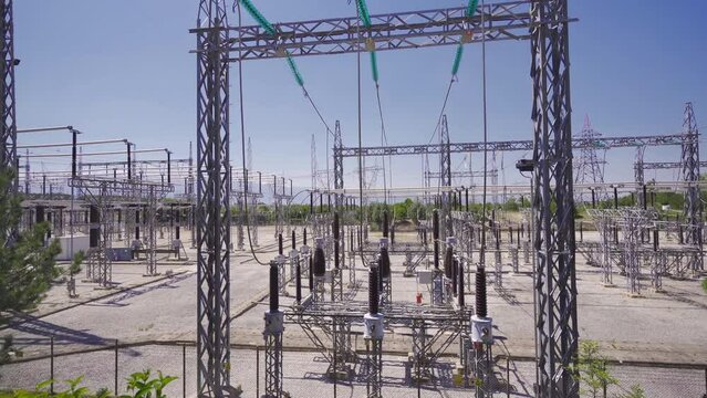 A switchyard that distributes electrical energy.
General view of power lines and switchyard.
