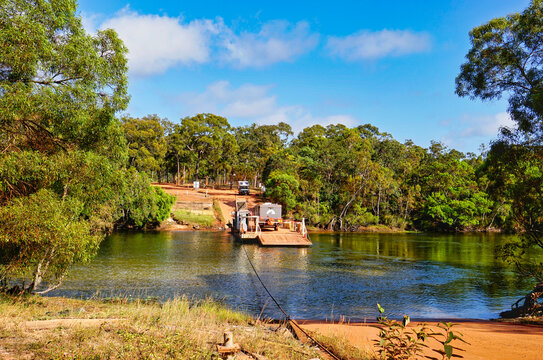 Jardine River Ferry Crossing