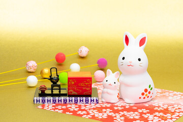 写真素材: 2023年の干支は卯（う・うさぎ）　卯年の年賀状素材（和風、和紙、千代紙、お正月小物等）