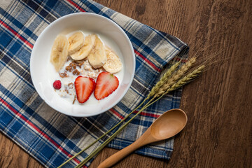 オートミール　健康食　Typical way to eat healthy food oatmeal