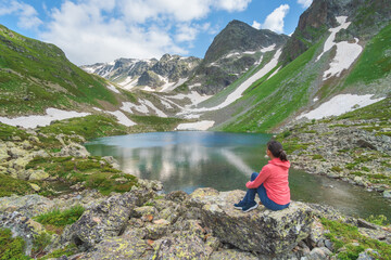 Woman enjoy mountian nature.