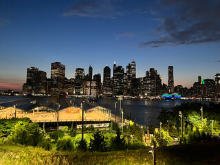 new york city skyline from brooklyn promenade