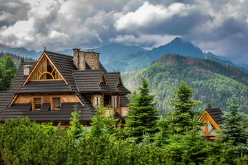 Papier Peint photo Tatras Wooden house in Tatra mountain in summer