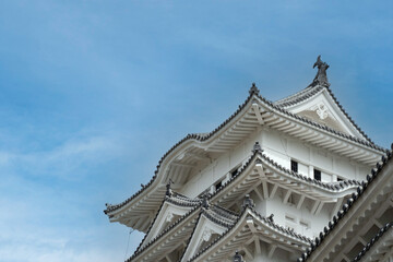 Fototapeta na wymiar 空と一体化する国宝姫路城の天守