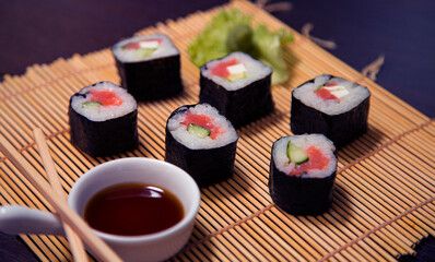 
salmon rolls