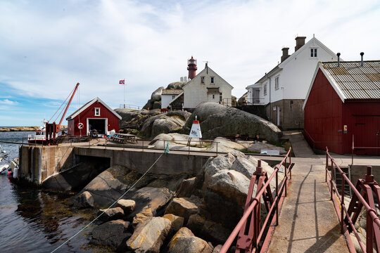 Leuchtturm Svenner Fyr vor Larvik, Norwegen