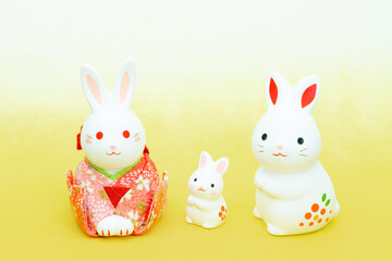 写真素材:令和5年・2023年の干支は卯（う・うさぎ）　卯年の年賀状素材（和風、和紙、千代紙、お正月小物等）