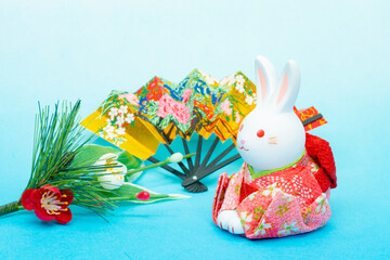 写真素材:令和5年・2023年の干支は卯（う・うさぎ）　卯年の年賀状素材（和風、和紙、千代紙、お正月小物等）