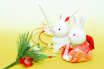 写真素材:令和5年・2023年の干支は卯（う・うさぎ）　卯年の年賀状素材（和風、和紙、千代紙、お正月小物等）