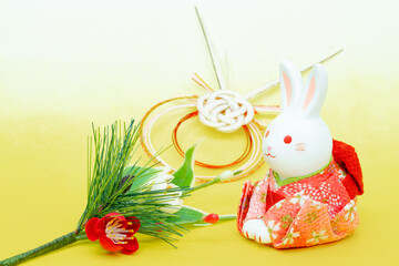 写真素材:令和5年・2023年の干支は卯（う・うさぎ）　卯年の年賀状素材（和風、和紙、千代紙、お正月小物等）