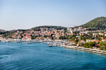 Fototapeta na wymiar Coastline and harbor of Dubrovnik in Croatia