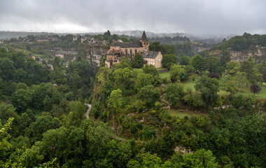 Fototapeta na wymiar Le canyon de Bozouls, Aveyron, France