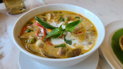 タイの伝統的なカレー