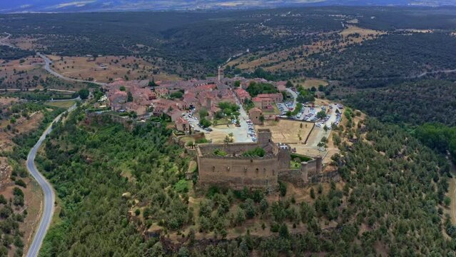 Pedraza , Segovia