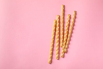 Breadsticks with rosemary and salt.