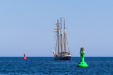 Segelschiff auf der Ostsee während der Hanse Sail in Rostock