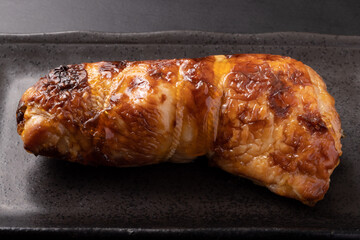 鶏肉の野菜巻き　(ごぼう・いんげん・にんじん)