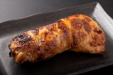 鶏肉の野菜巻き　(ごぼう・いんげん・にんじん)