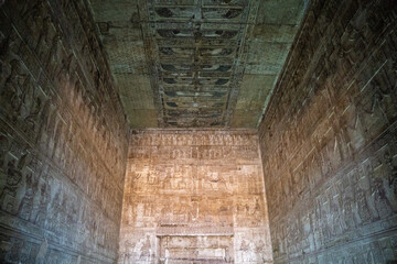 Fototapeta na wymiar Temple of Dendera, Egypt
