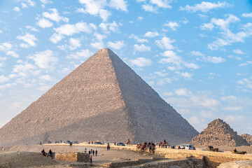 Fototapeta na wymiar Giza Plateau, Great Pyramid, Pyramid of Khafre, Menkaure, Sphinx, Egypt