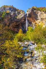 Falls falls from a steep ledge.