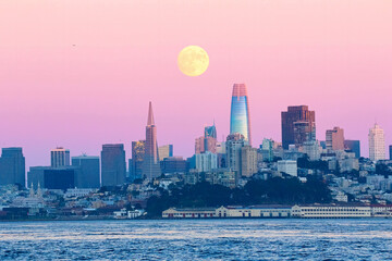 Moonrise in San Francisco City Skyline, California