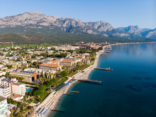 Naklejka premium Bird's eye view of seaside town Kemer, Antalya Province, Mediterranean coast of Turkey.
