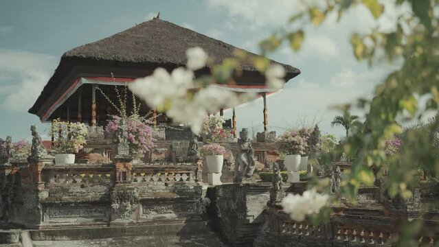 The Klungkung Floating Water Palace Puri Agung Semarapura Kertha Gosa Bale Kambang Bali, Indonesia