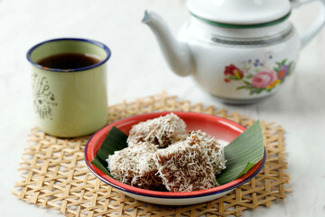 Obraz na płótnie Canvas Ongol Ongol, Indonesian Traditional Jajanan Pasar made from Sagoo Flour and Palm Sugar