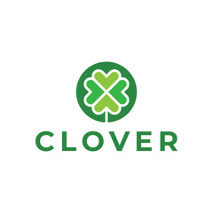 clover on circle logo design