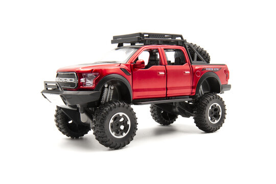Ford Monster Truck - 1-24 Scale Diecast Model Toy Car - on white background