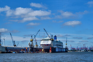 Naklejka premium Hamburg- Containerhafen