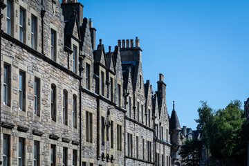 Fototapeta na wymiar Historical facade in the city center of Edinburgh, Scotland in Great Britain