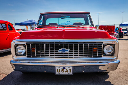 1972 Chevrolet C10 Short Bed Stepside Truck