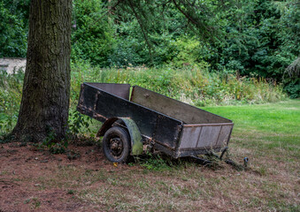 Fototapeta na wymiar Abandoned Trailer