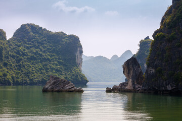 Naklejka premium Spectacular karstic scenery in Ha Long Bay, north of Cat Ba Island, a popular travel and tourism destination in Quang Ninh Province, Vietnam