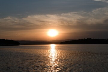 Fototapeta premium beautiful romantic sunset at the sea in adriatic